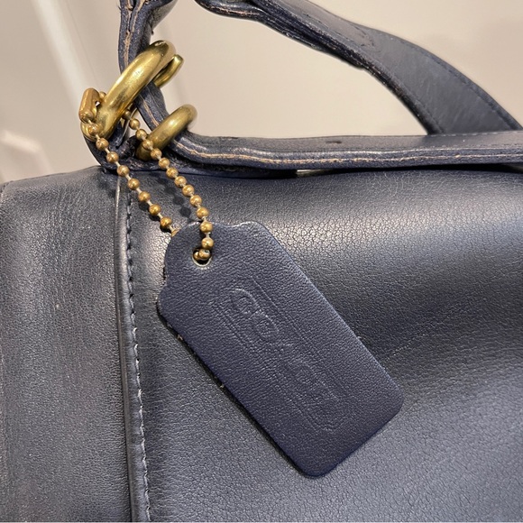 COACH VINTAGE EQUESTRIAN ZIP BAG No 9802 - Picture 3 of 16